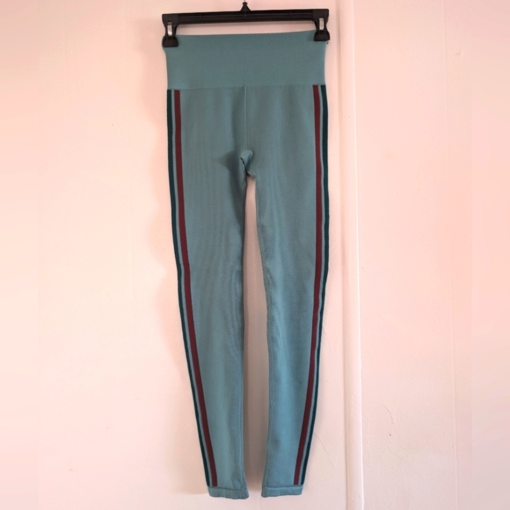 Fabletics High-Waisted Seamless Stripe Legging Lunar Blue Stripe  NWOT